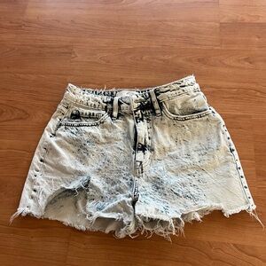 Frayed Hem Denim Shorts